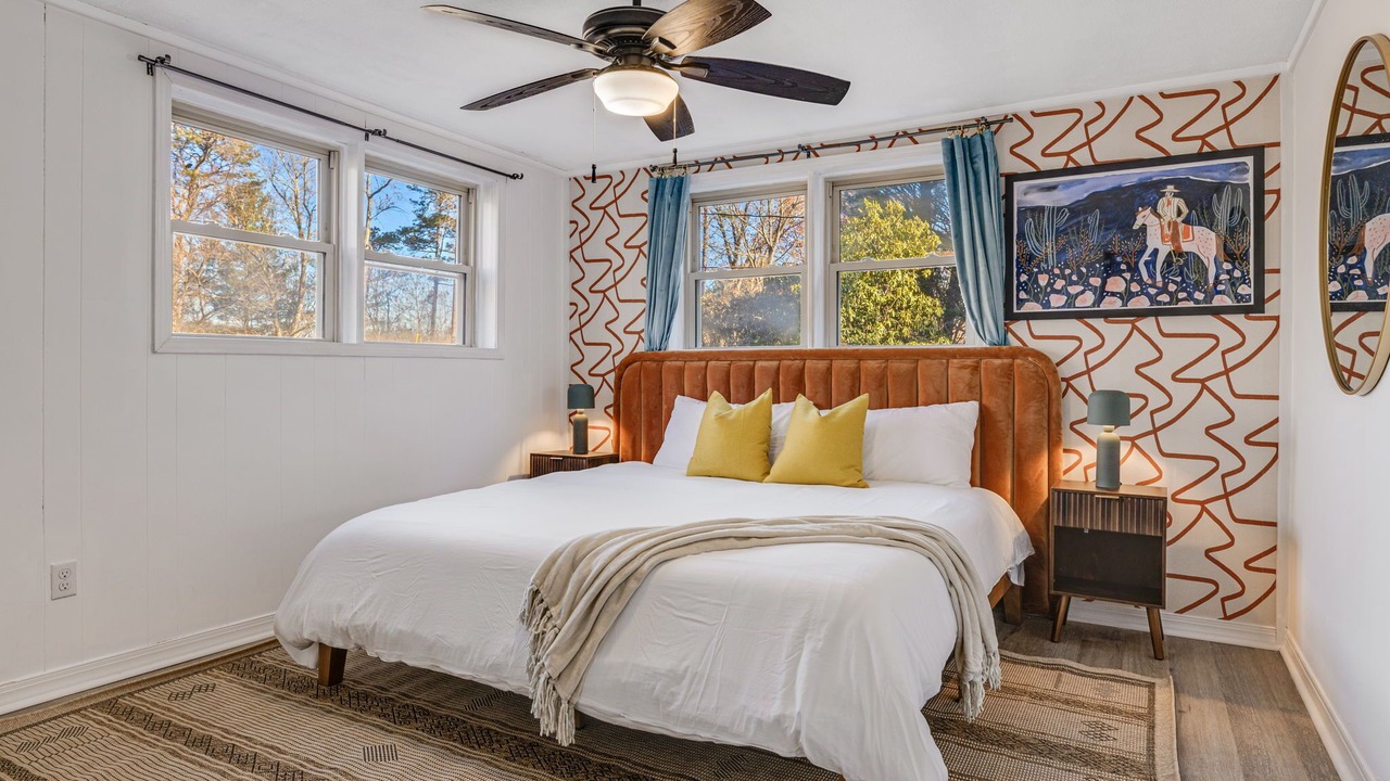 Photo of Bedroom in Asheville