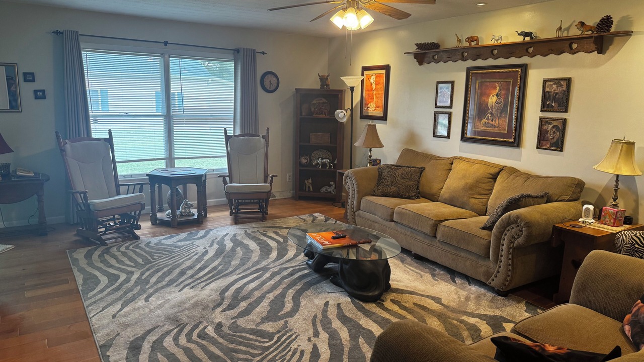 Photo of Livingroom in Dover
