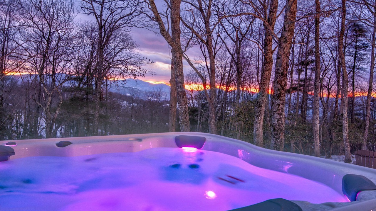 Photo of Outdoor in Elk Park