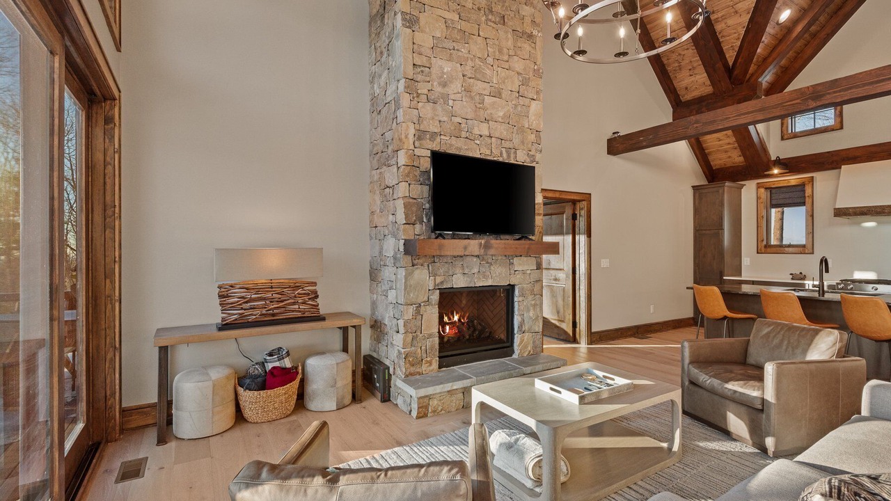 Photo of Livingroom in Elk Park