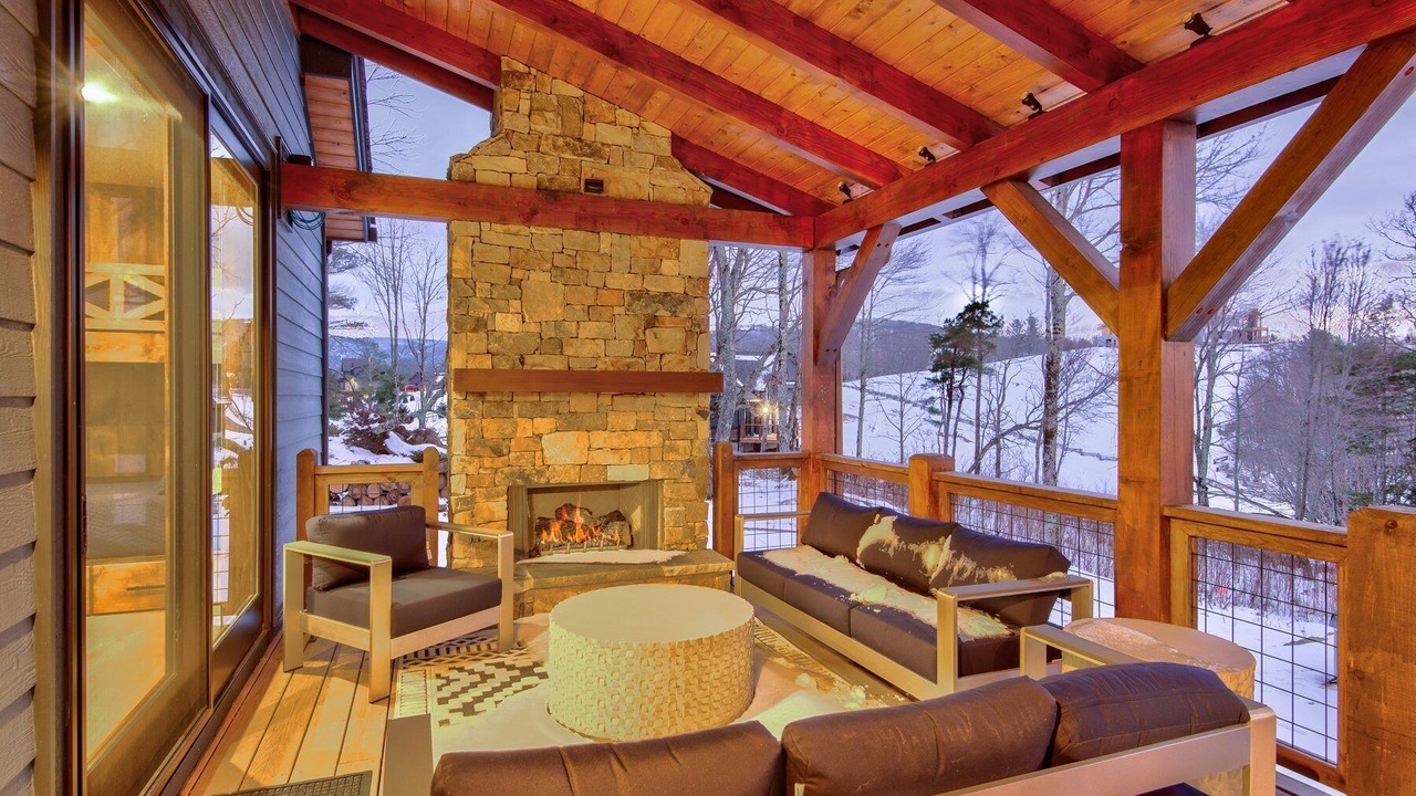 Photo of Patio Balcony in Elk Park