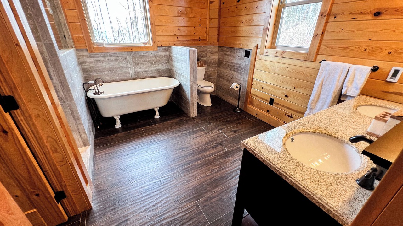 Photo of Bathroom in Todd