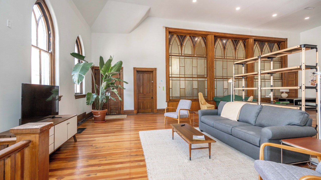 Photo of Livingroom in Covington