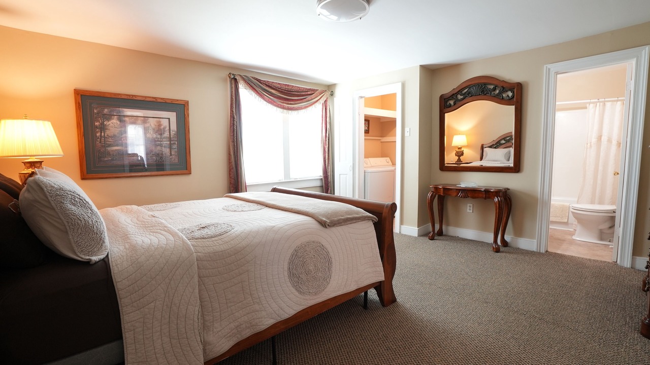 Photo of Bedroom in Maysville