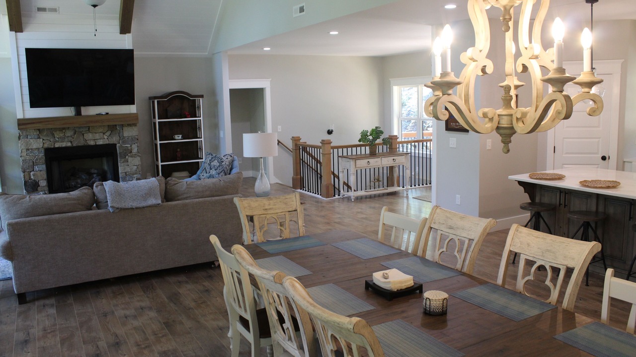 Photo of Livingroom in Mill Spring