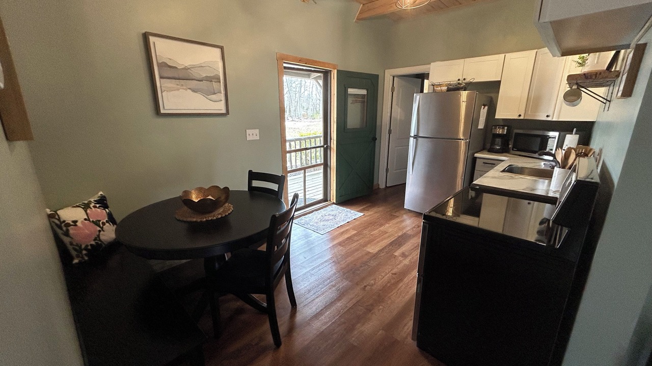 Photo of Kitchen in Clay City