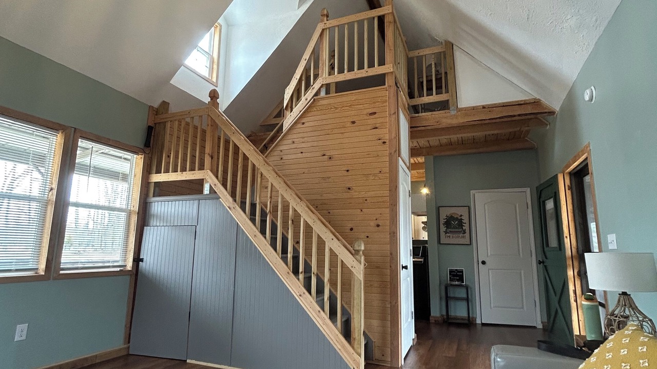 Photo of Livingroom in Clay City