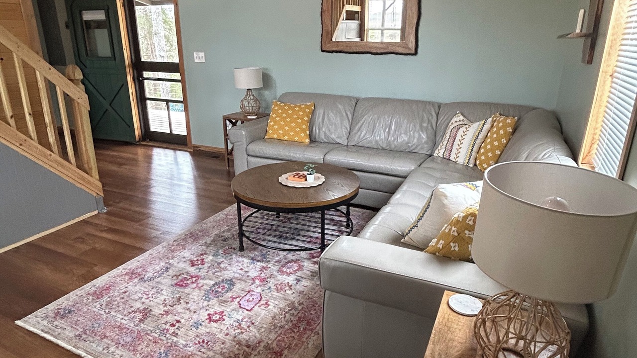 Photo of Livingroom in Clay City