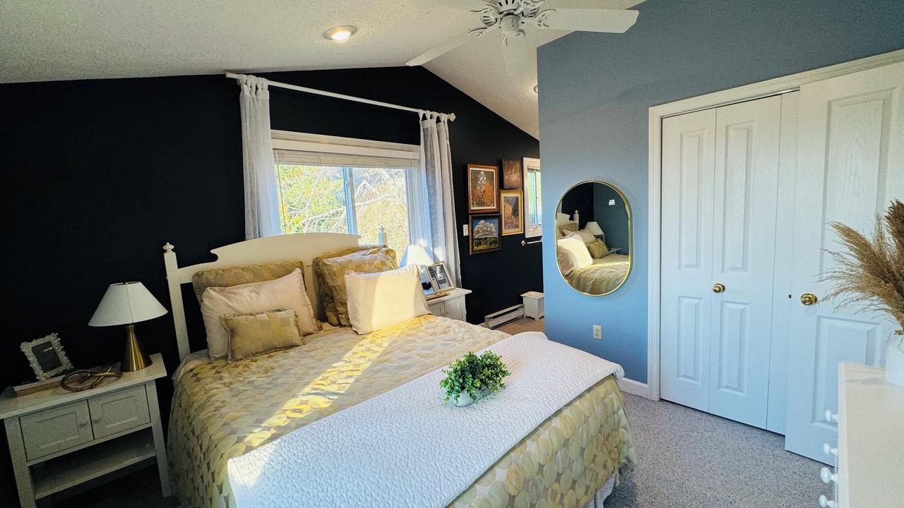 Photo of Bedroom in Old Timberline