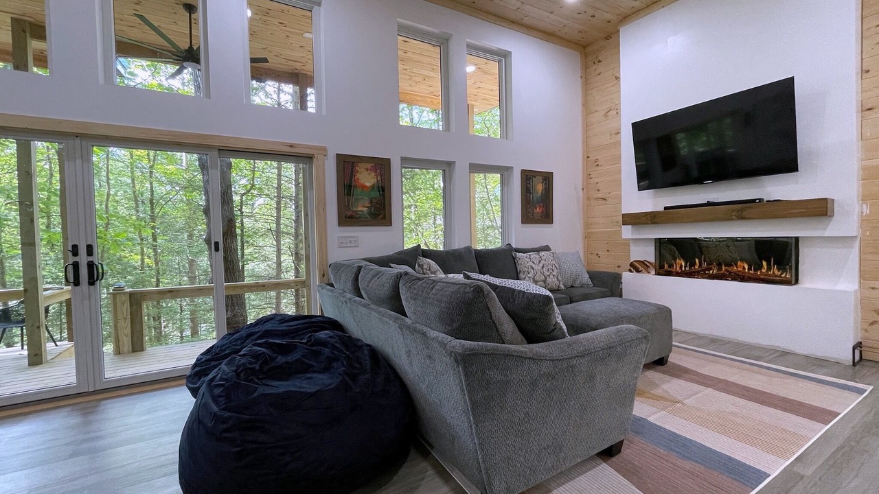 Photo of Livingroom in Campton