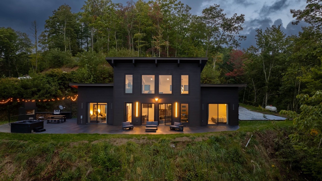 Photo of Outdoor in Cranberry Falls