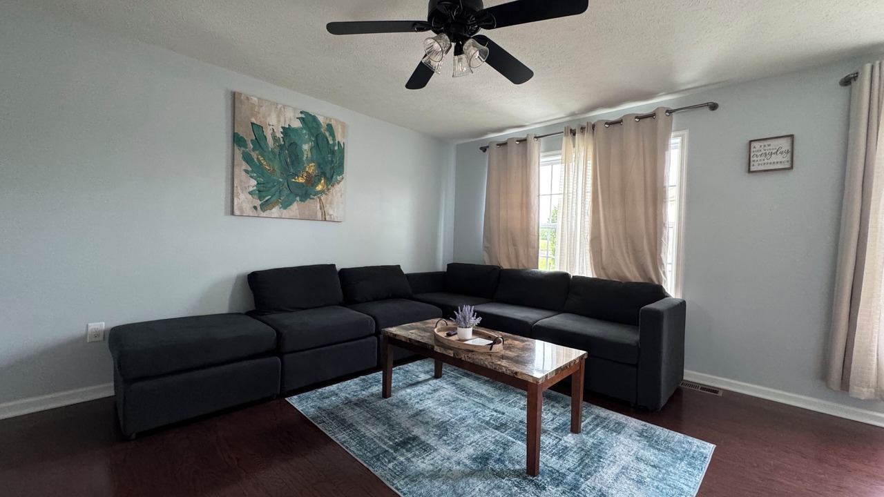 Photo of Livingroom in Bridgeport