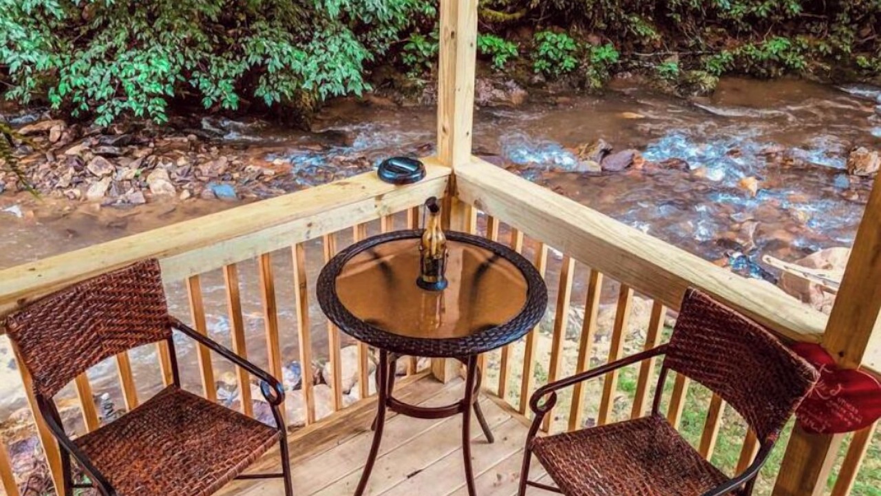 Photo of Outdoor in Flag Pond
