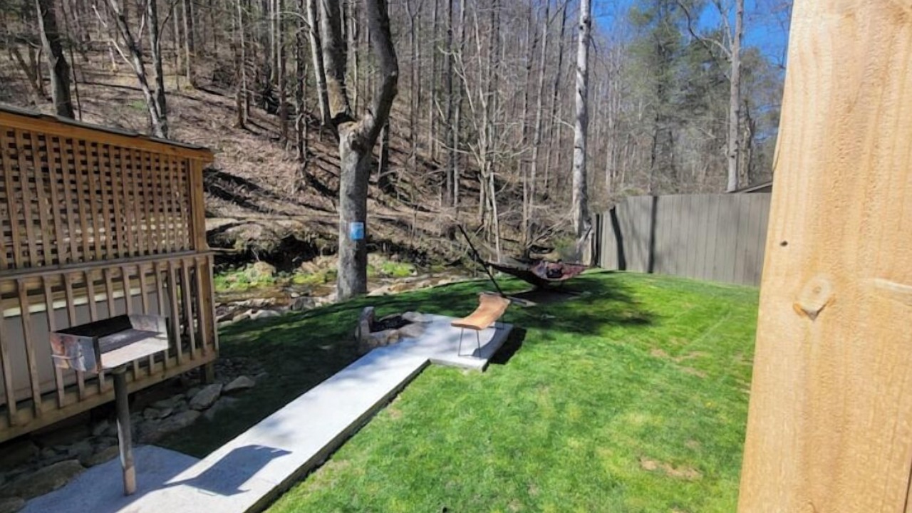 Photo of Outdoor in Flag Pond