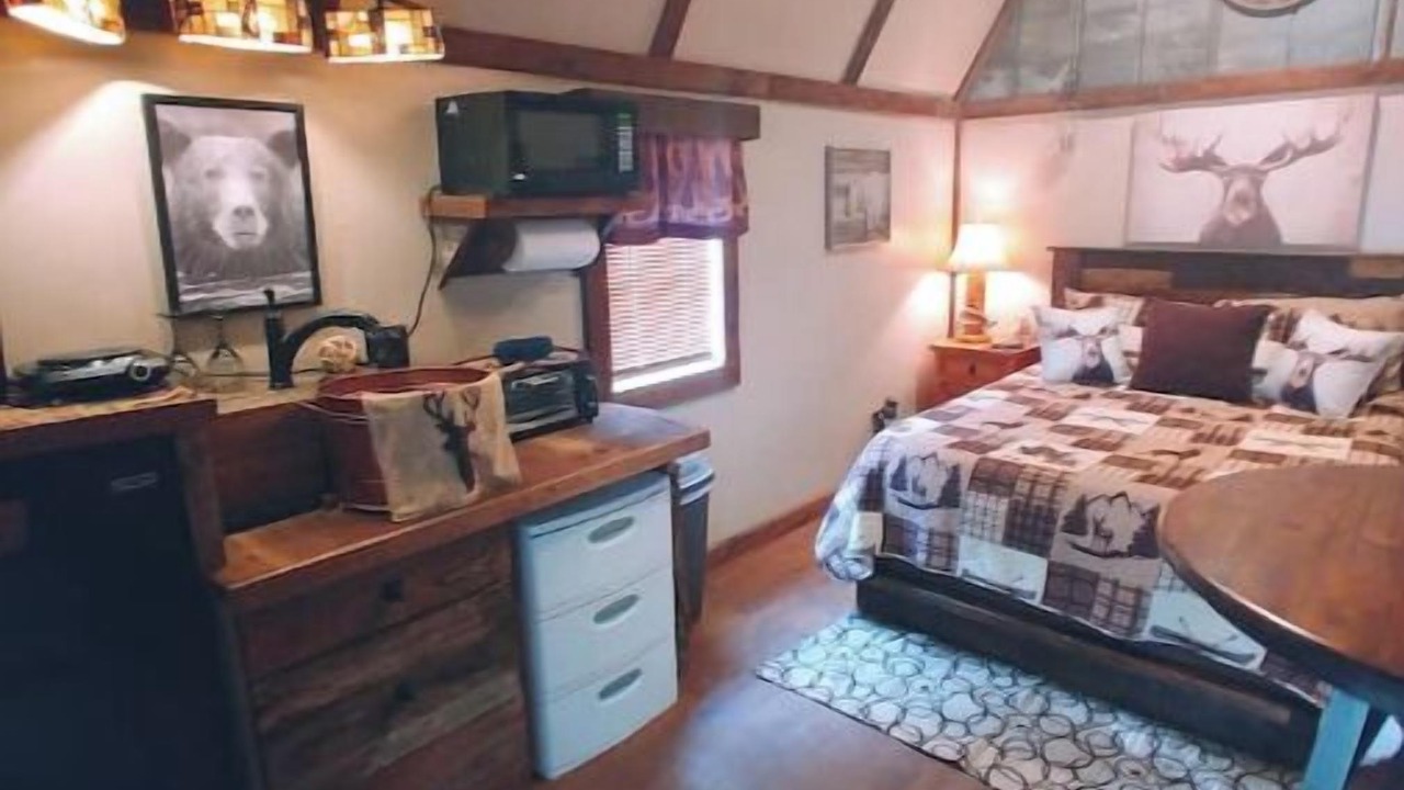 Photo of Bedroom in Flag Pond