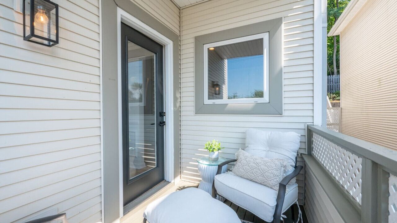 Photo of Patio Balcony in Columbia-Tusculum