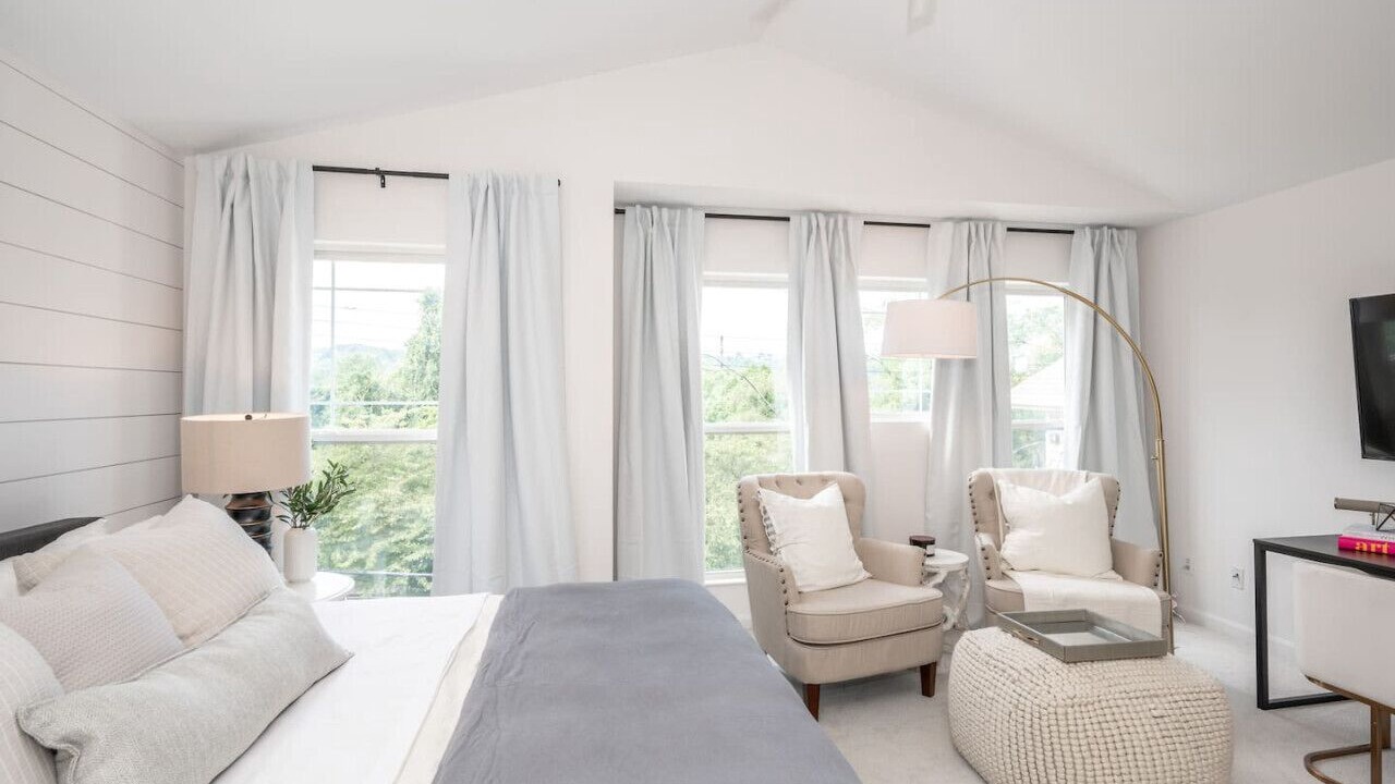 Photo of Bedroom in Columbia-Tusculum