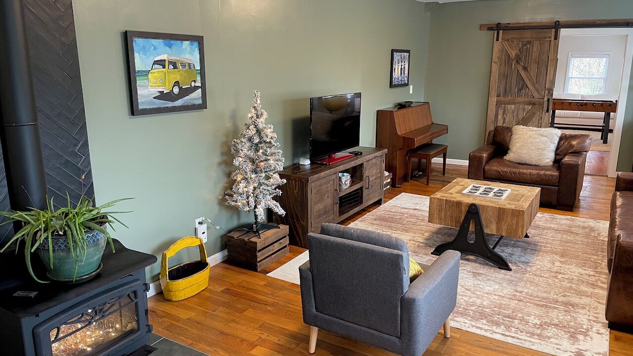 Photo of Livingroom in Milford