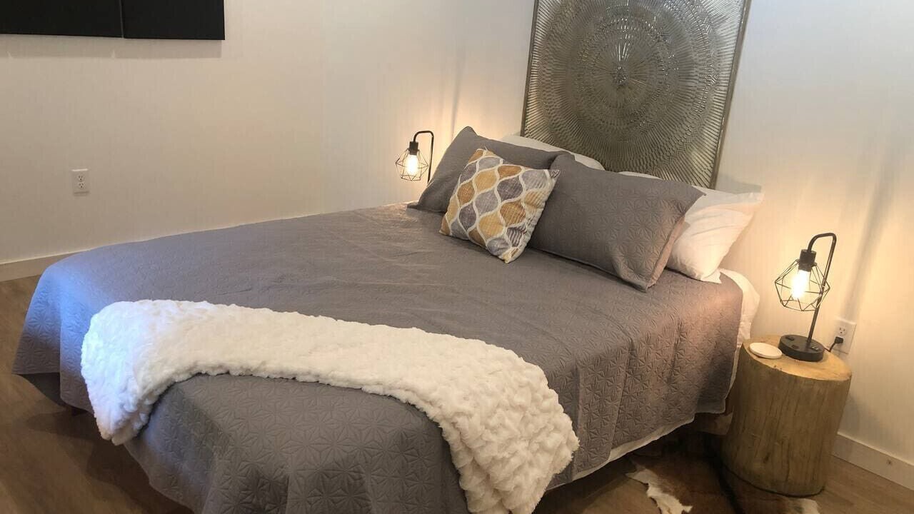 Photo of Bedroom in Campton
