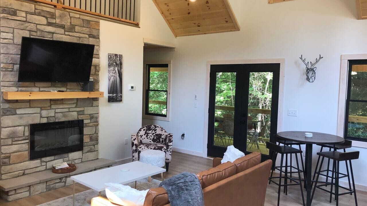 Photo of Livingroom in Campton
