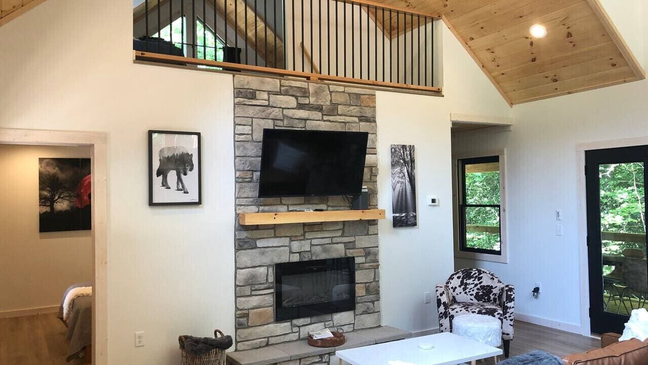 Photo of Livingroom in Campton