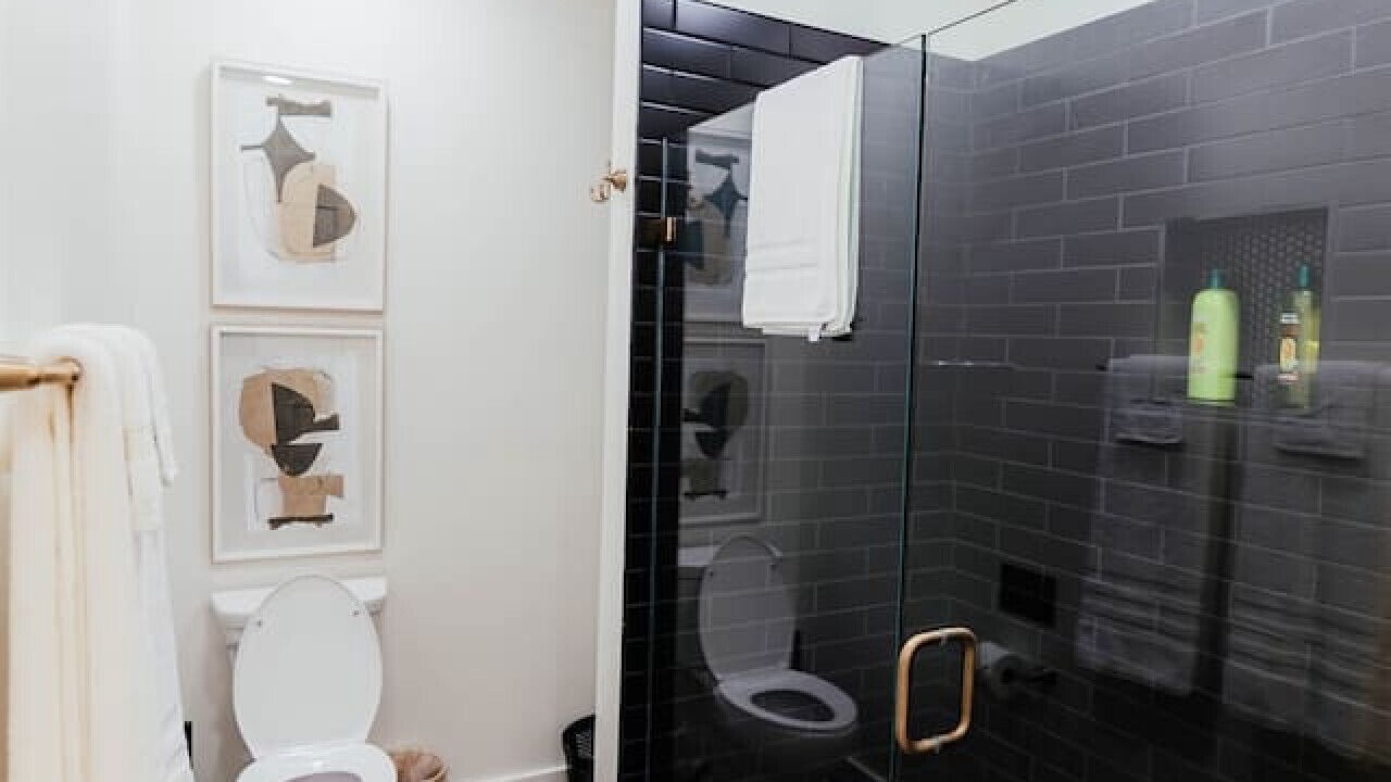 Photo of Bathroom in Campton