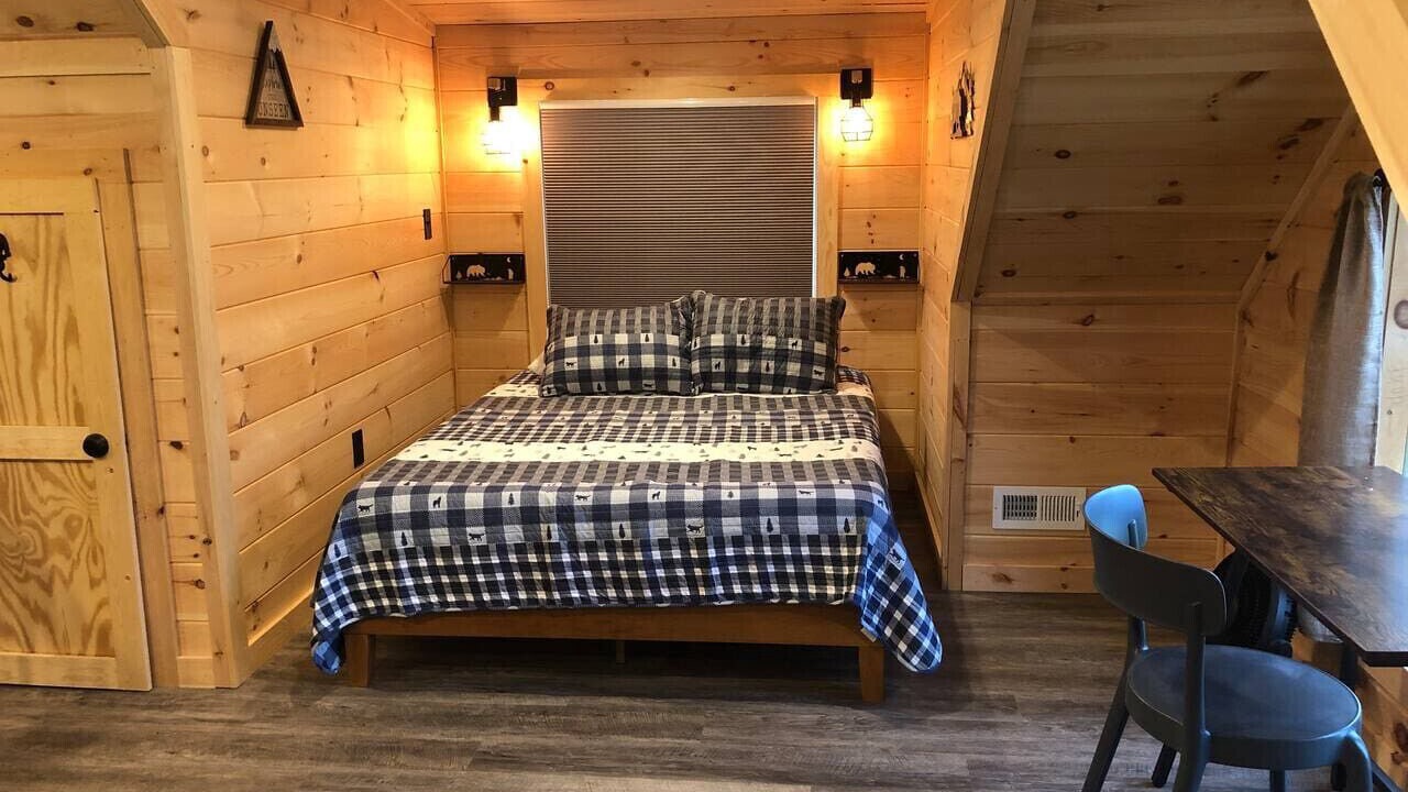 Photo of Bedroom in Campton
