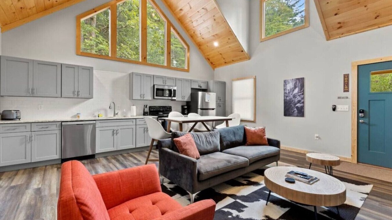 Photo of Livingroom in Campton