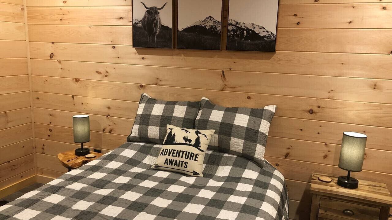 Photo of Bedroom in Campton