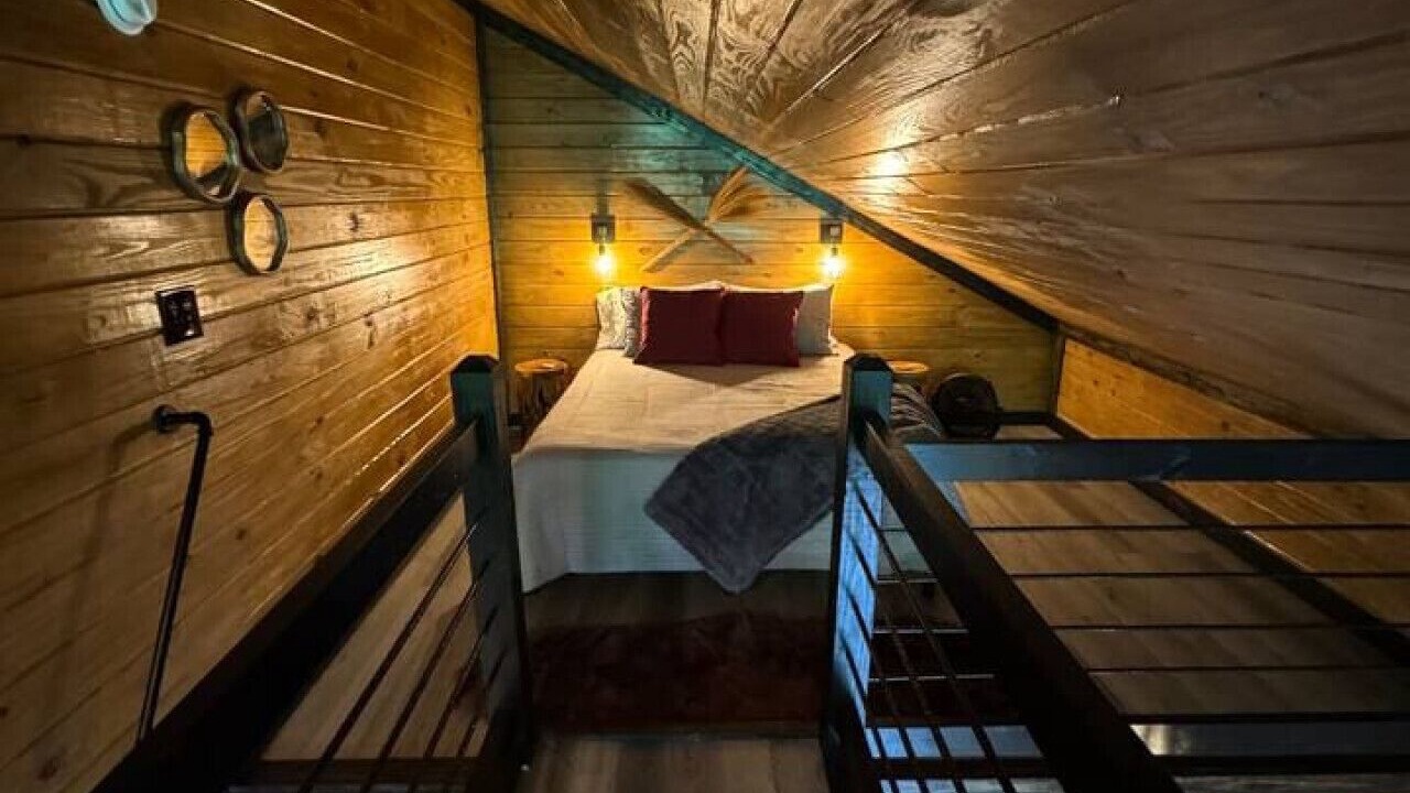 Photo of Bedroom in Campton