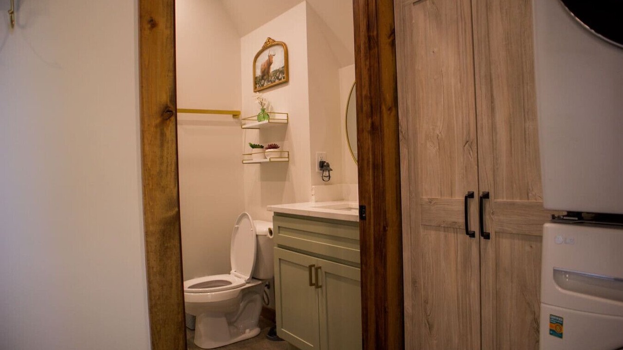Photo of Bathroom in Campton