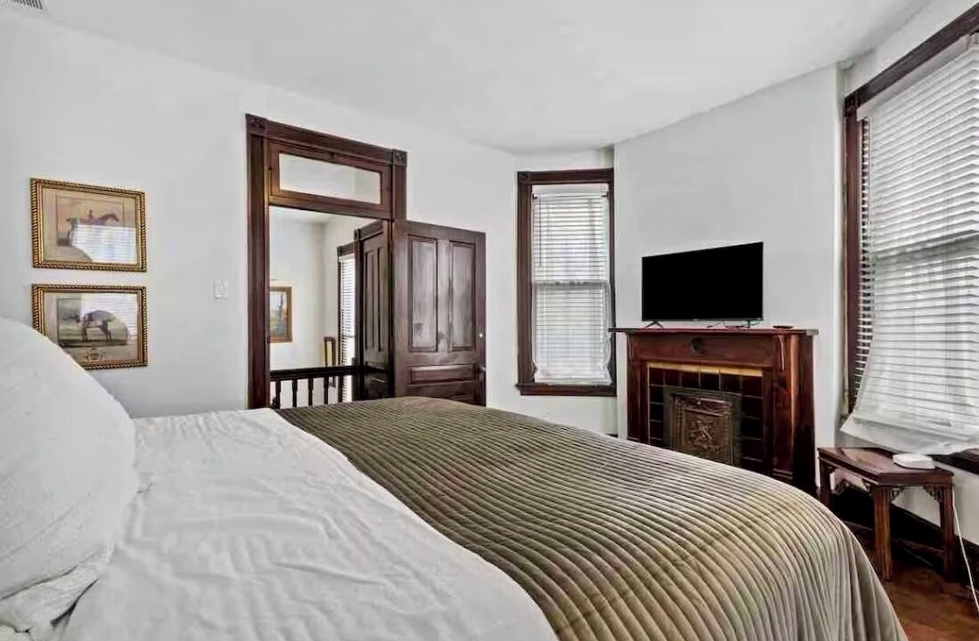 Photo of Bedroom in Northside District