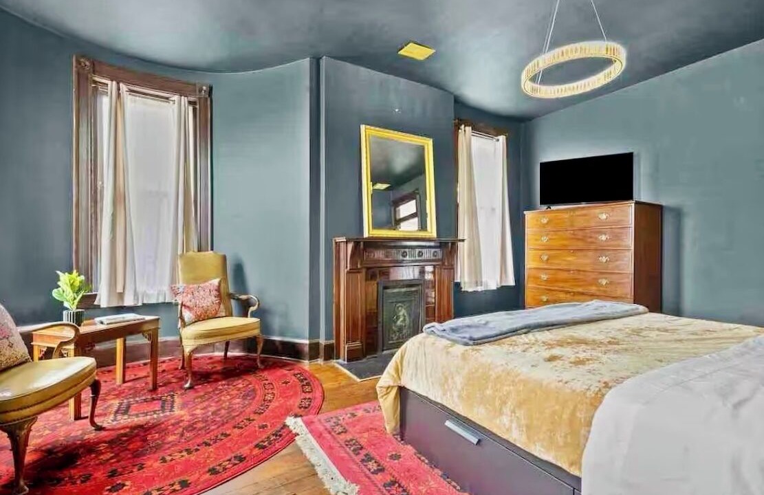 Photo of Bedroom in Northside District