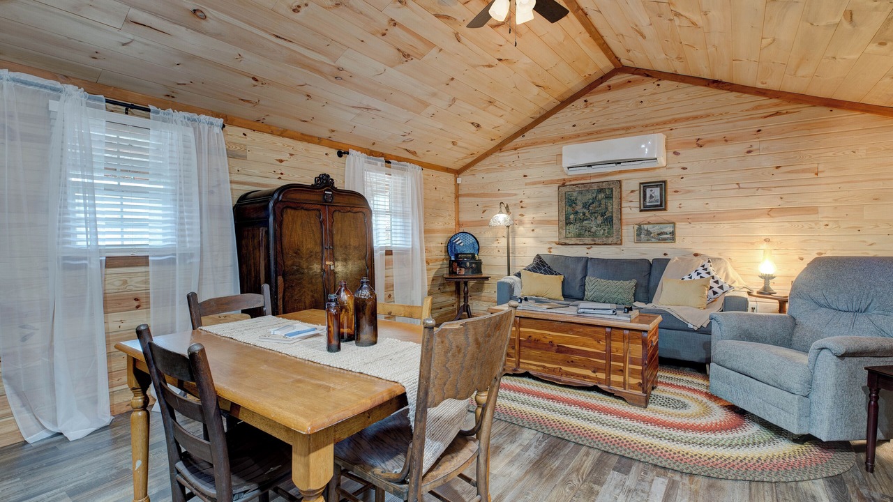 Photo of Livingroom in Stanton