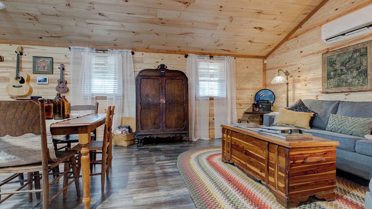 Photo of Livingroom in Stanton