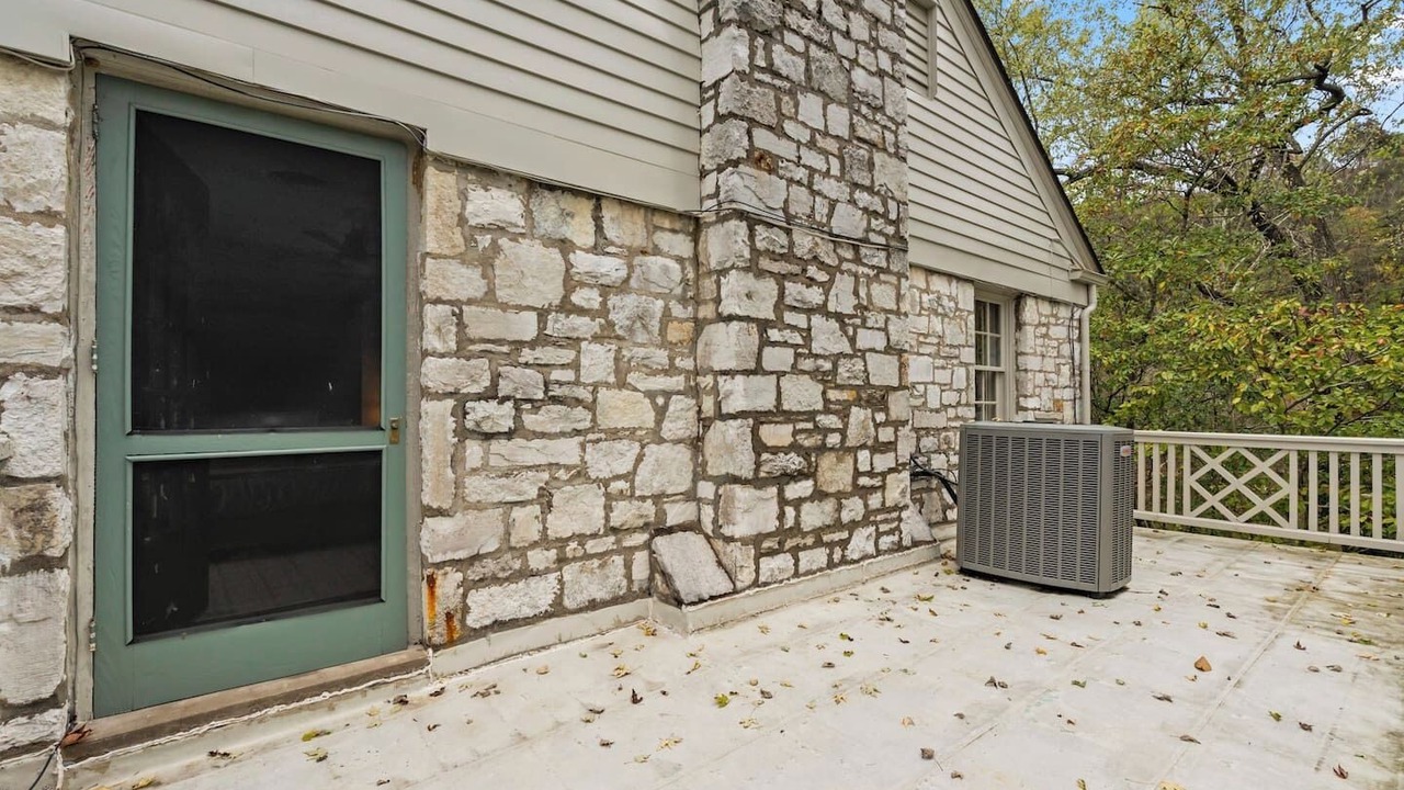Photo of Patio Balcony in Frankfort