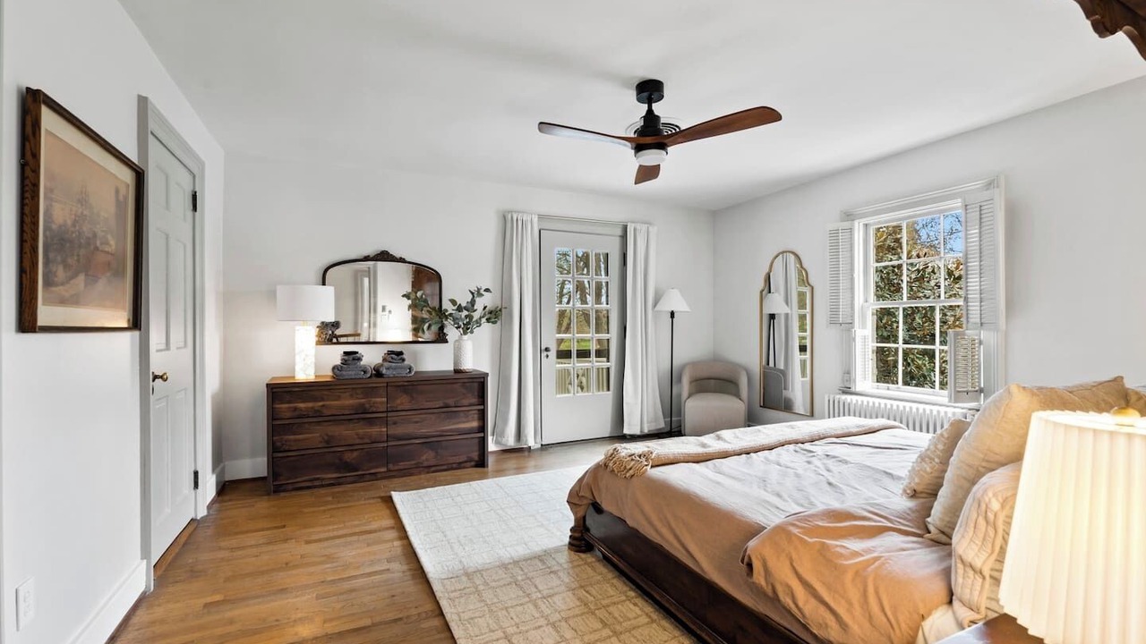 Photo of Bedroom in Frankfort