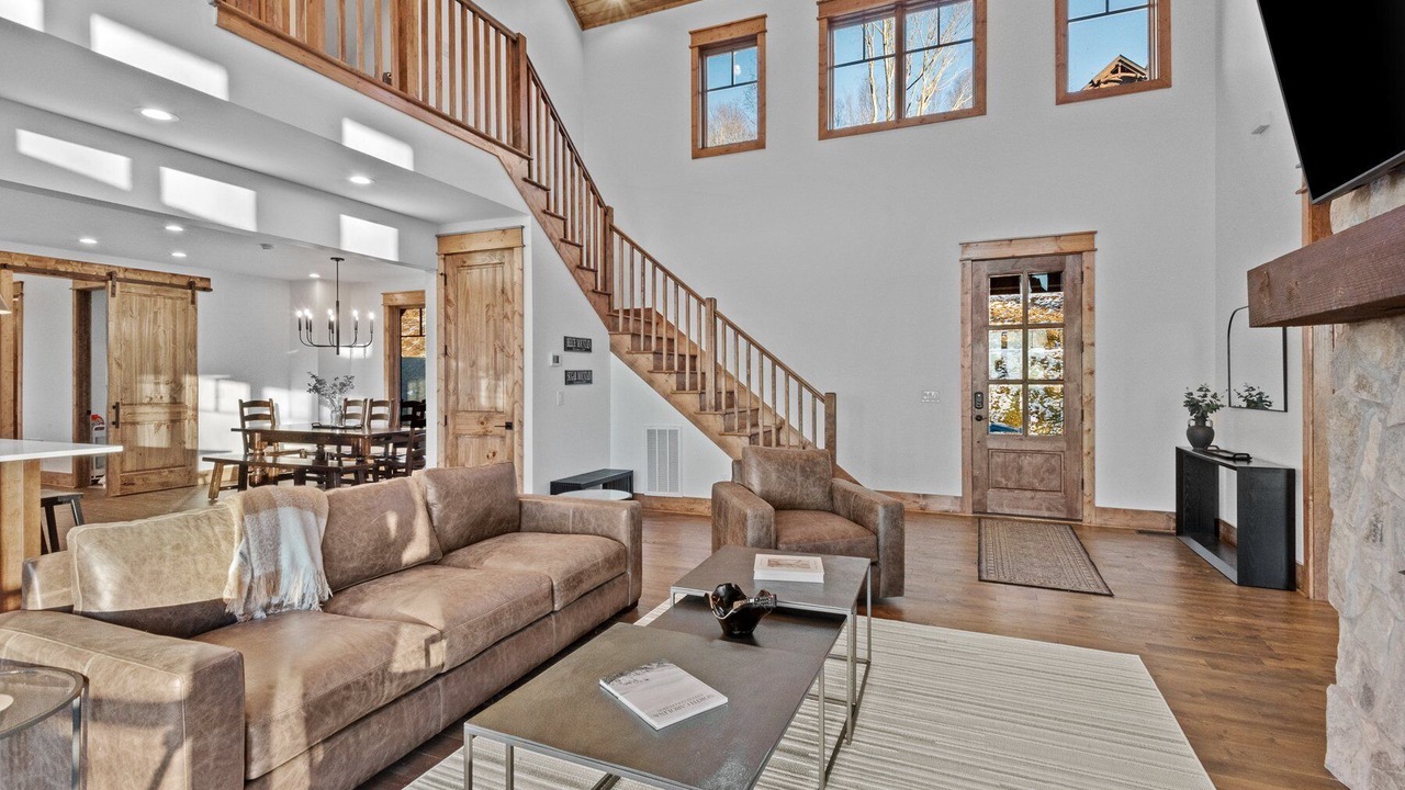Photo of Livingroom in Elk Park