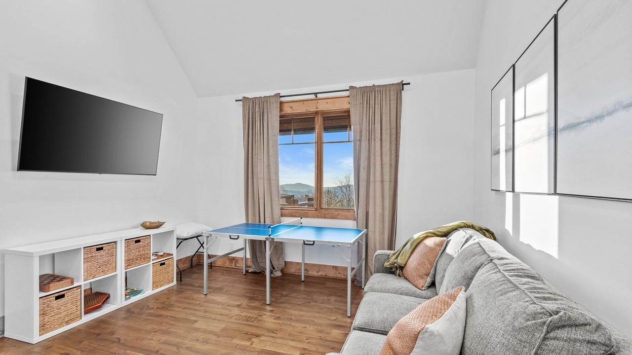 Photo of Livingroom in Elk Park