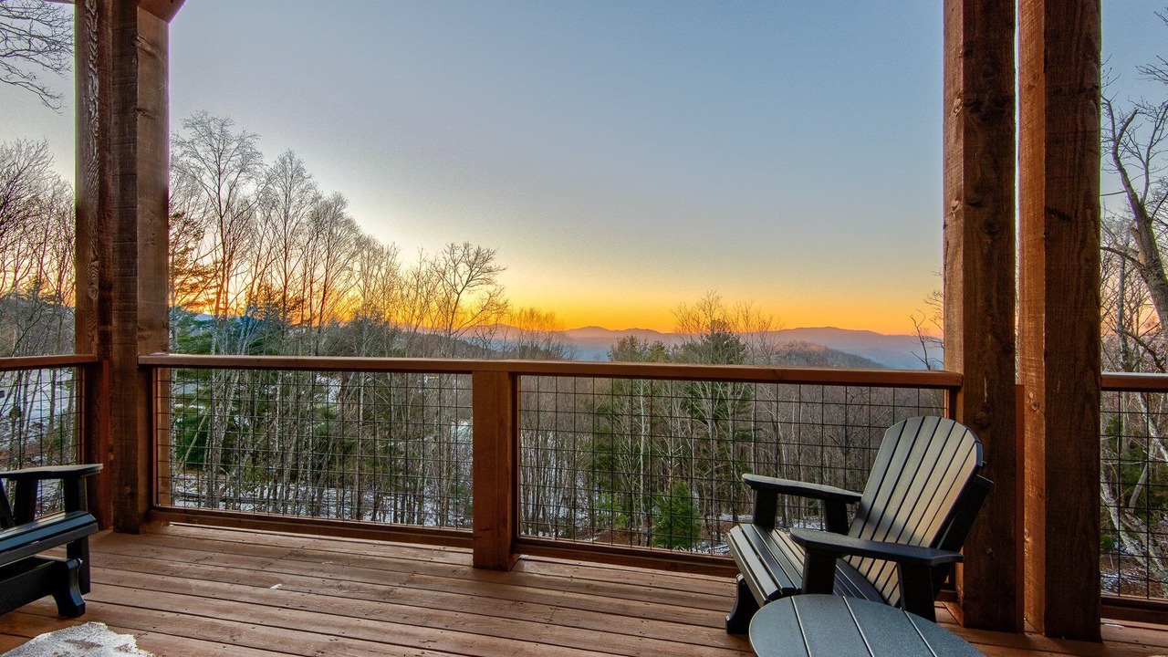 Photo of Patio Balcony in Elk Park