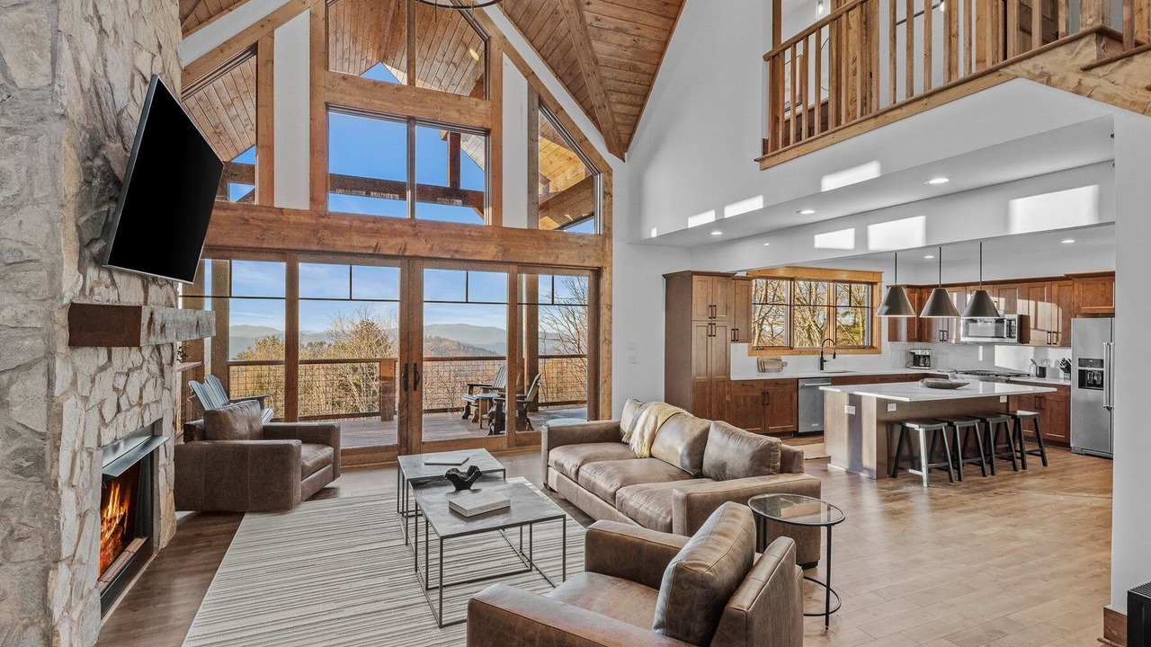 Photo of Livingroom in Elk Park