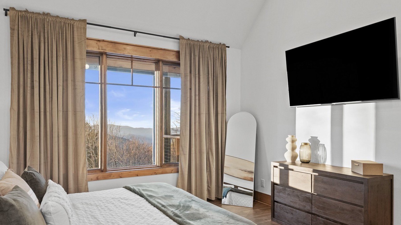 Photo of Bedroom in Elk Park
