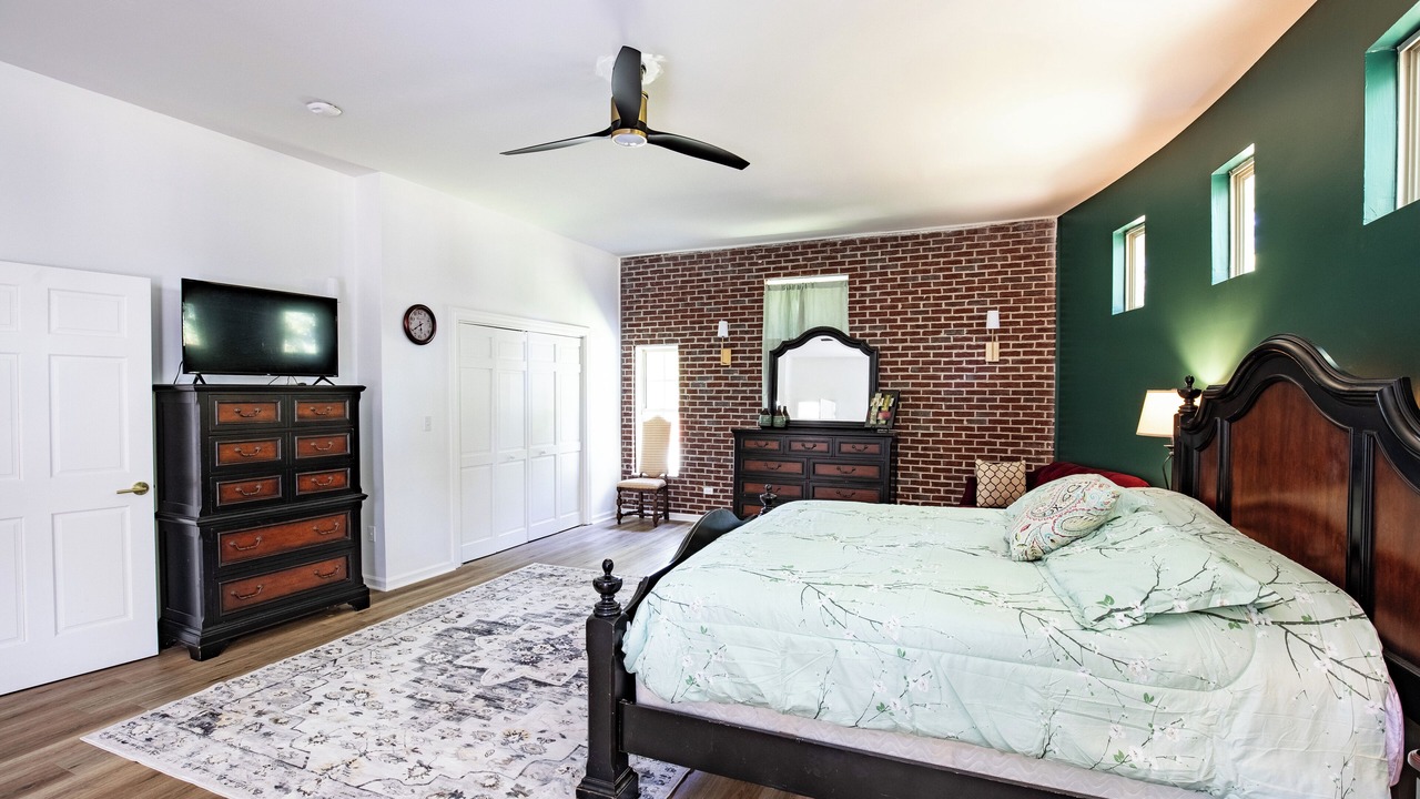 Photo of Bedroom in Knoxville