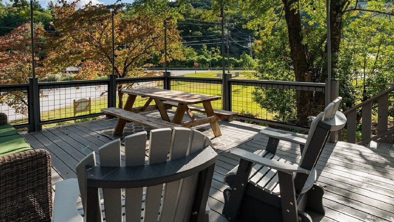 Photo of Outdoor in Lake Lure