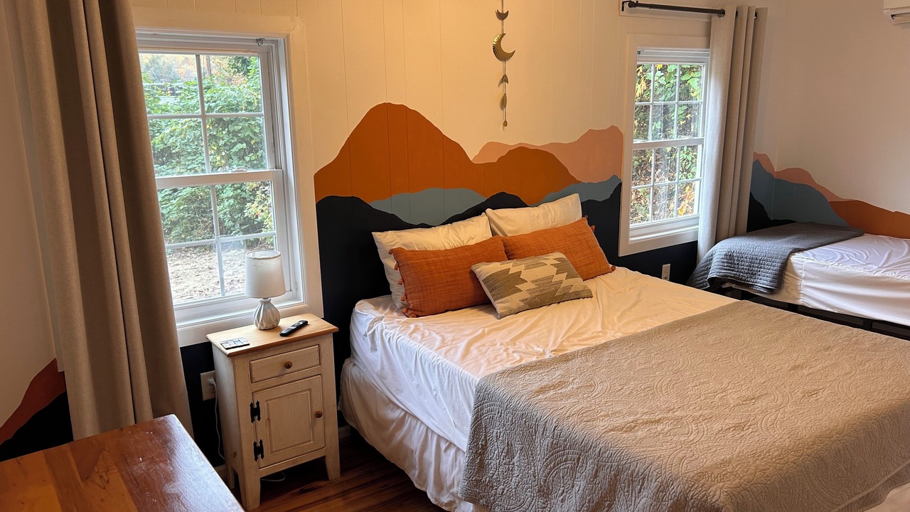 Photo of Bedroom in Lake Lure