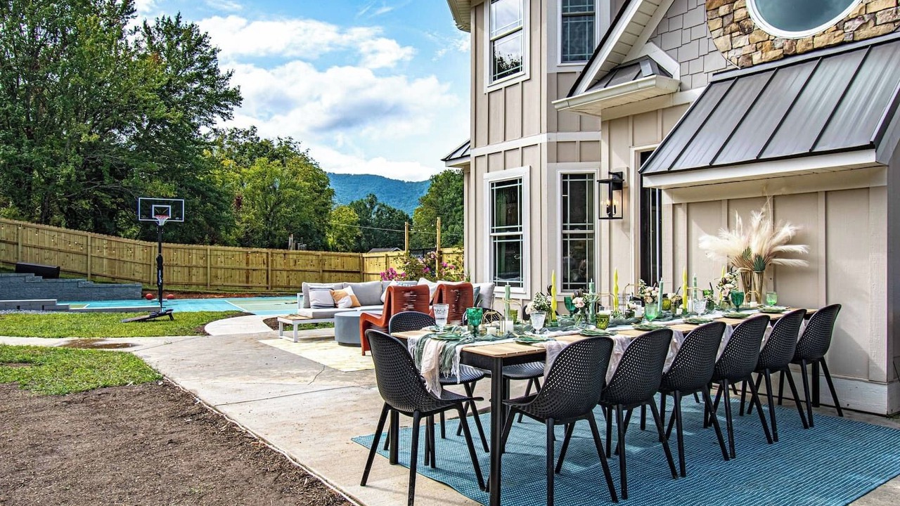 Photo of Outdoor in Swannanoa