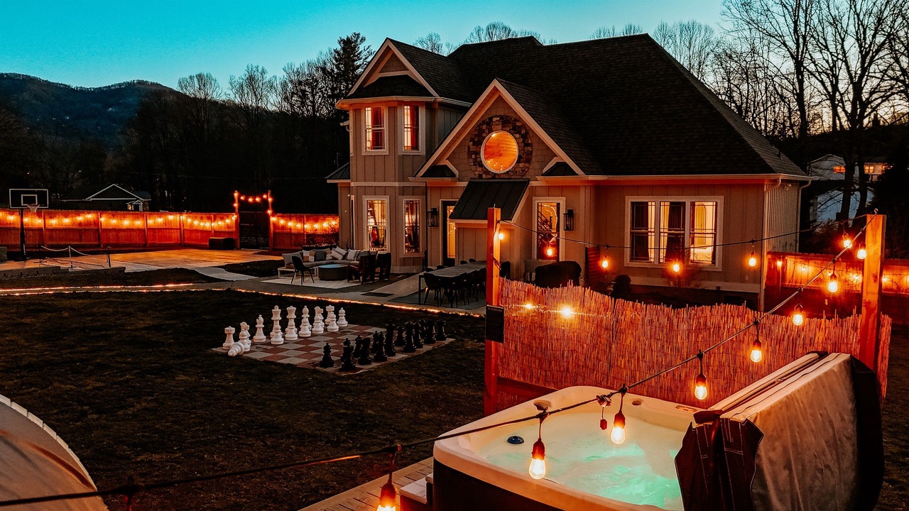 Photo of Others in Swannanoa