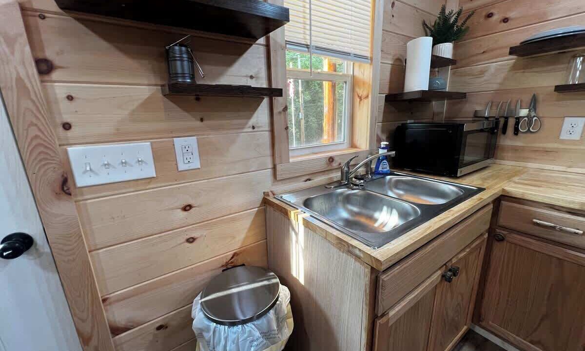 Photo of Kitchen in Betsy Layne