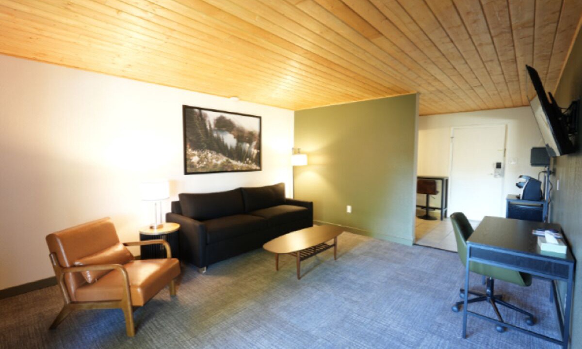 Photo of Livingroom in Townsend