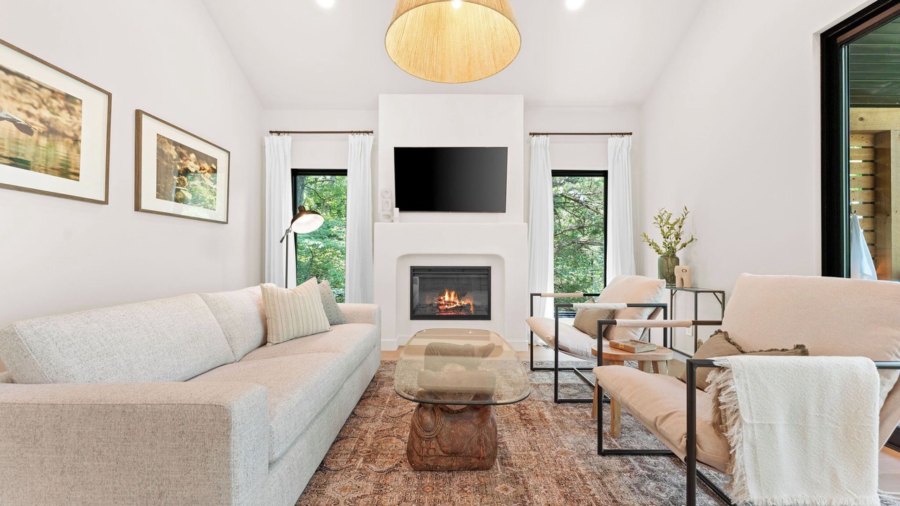 Photo of Livingroom in Omaha